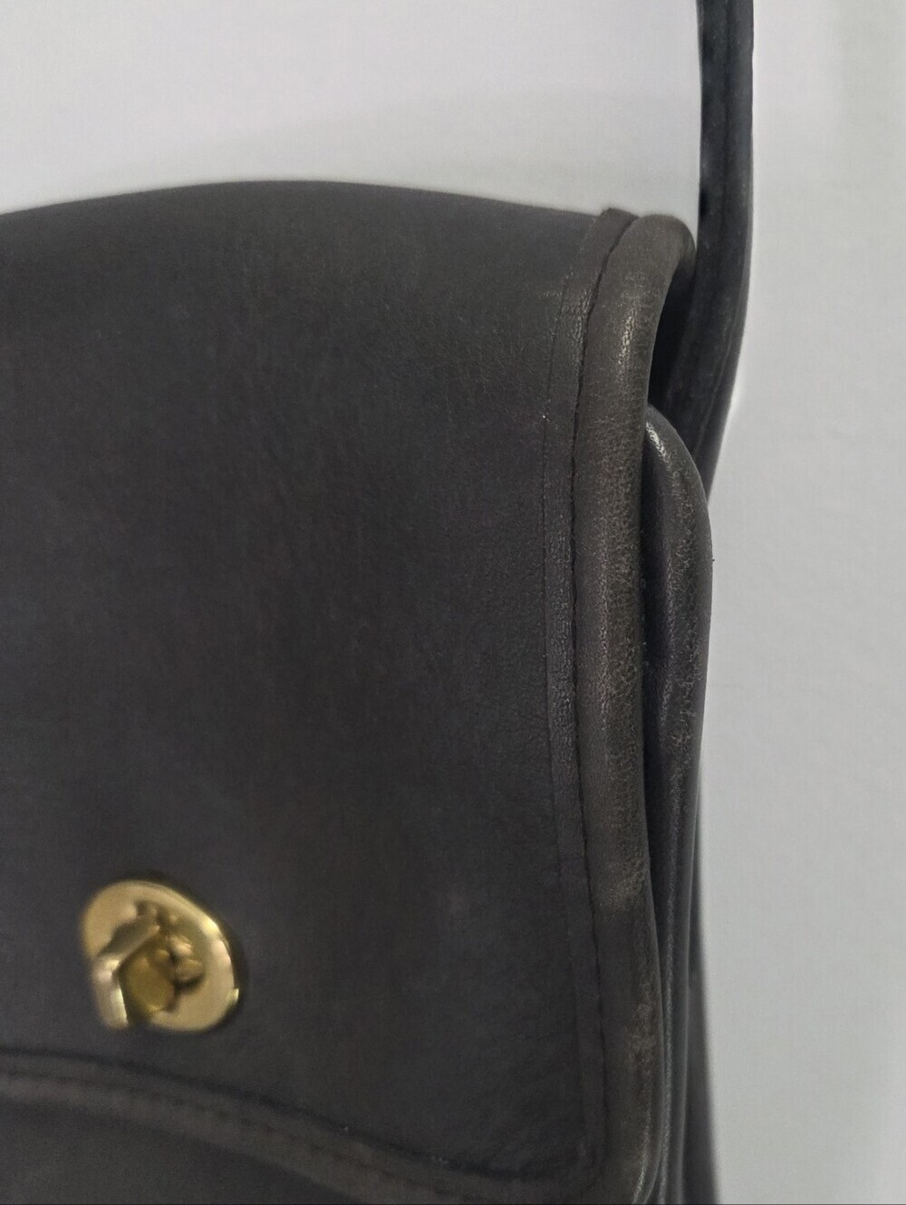 Vintage Coach Black Scooter Leather Crossbody Bag Made In USA 9893 - Picture 3 of 15